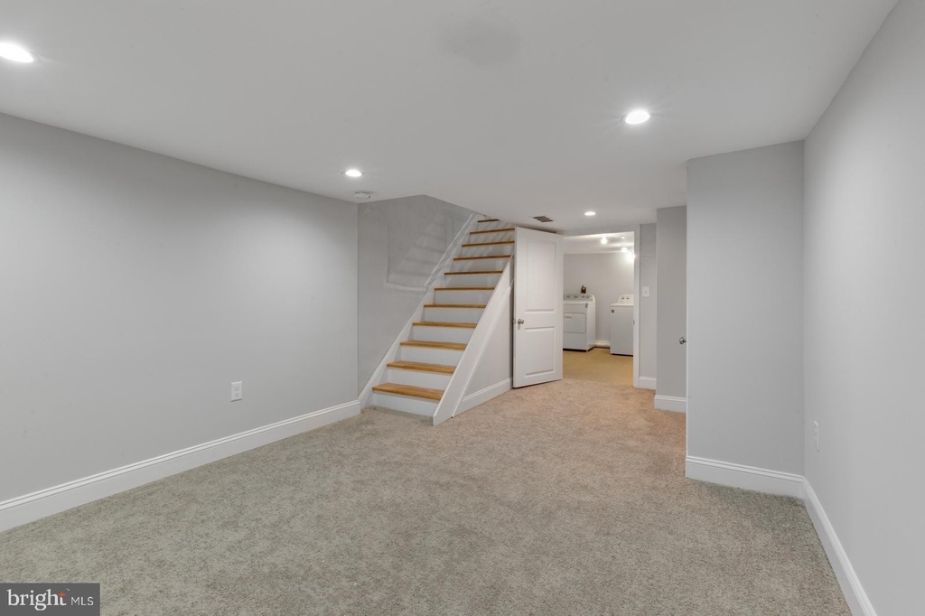 1509 N Hollywood Street - Photo 25