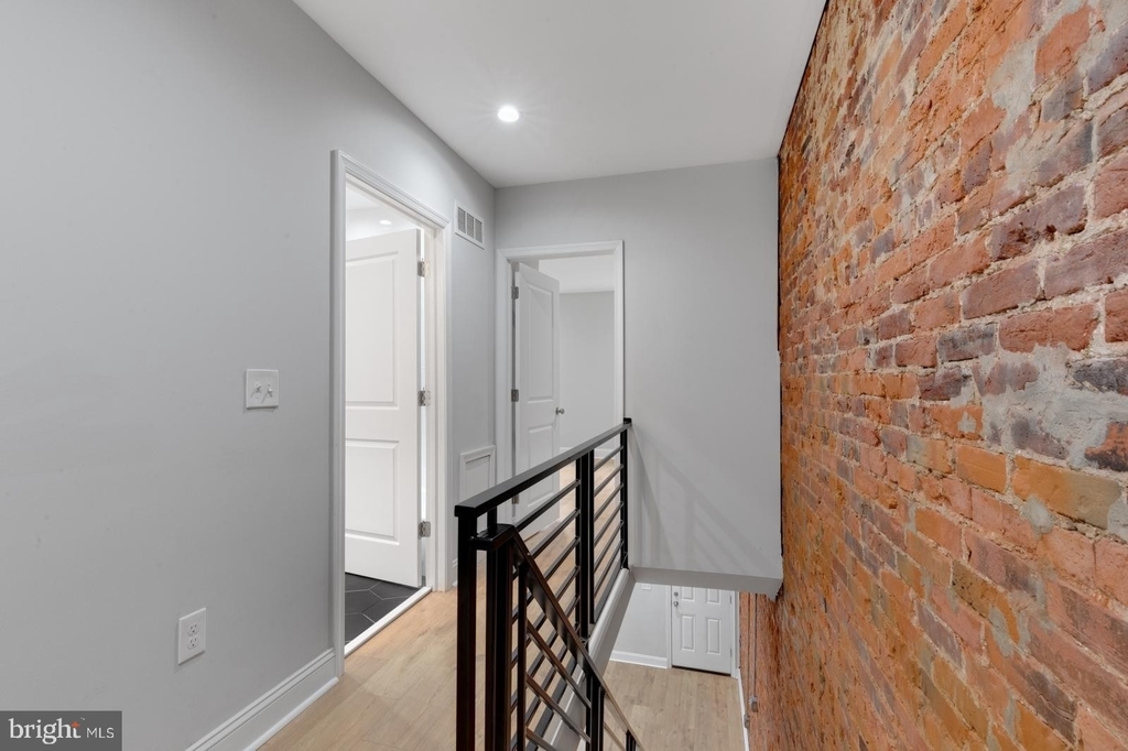 1509 N Hollywood Street - Photo 9