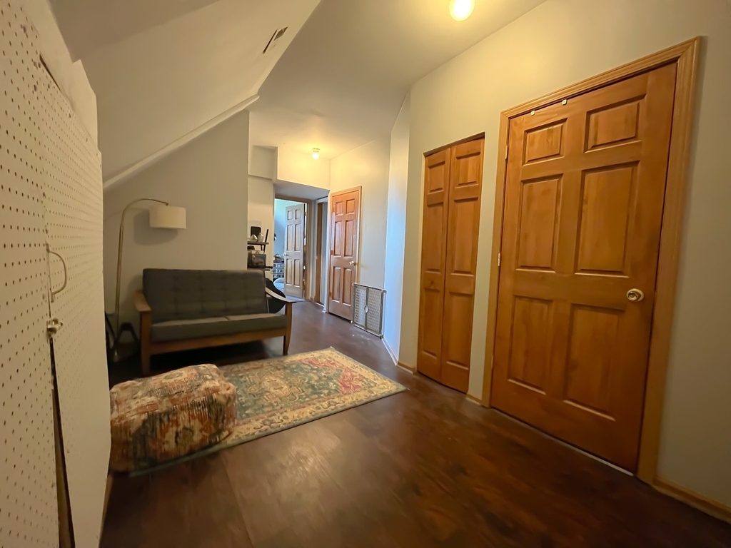 2541 W Cortland Street - Photo 14