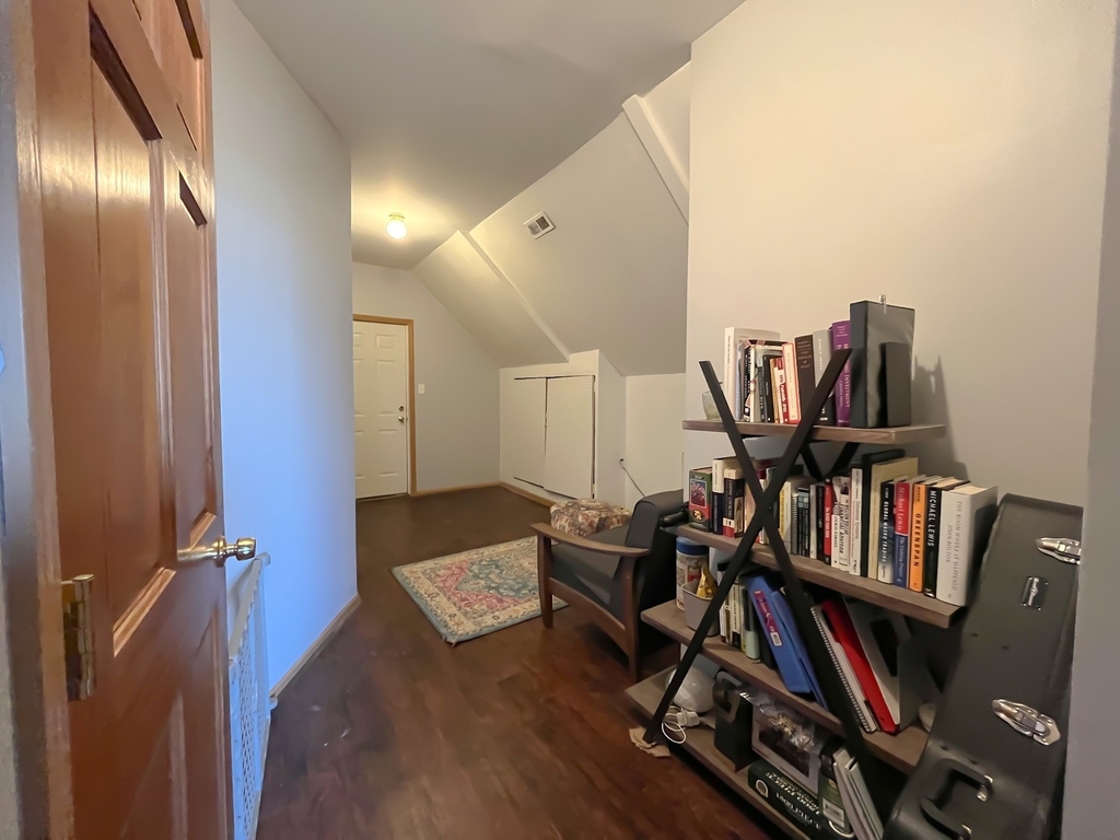 2541 W Cortland Street - Photo 12