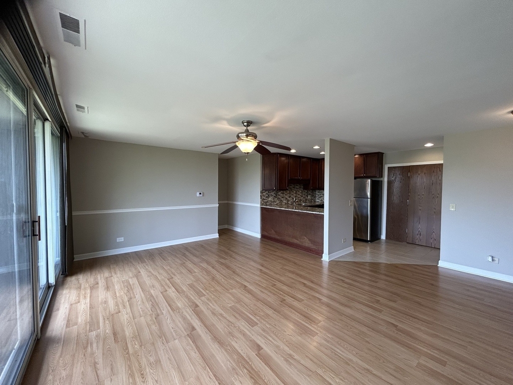 6020 Oakwood Drive - Photo 3