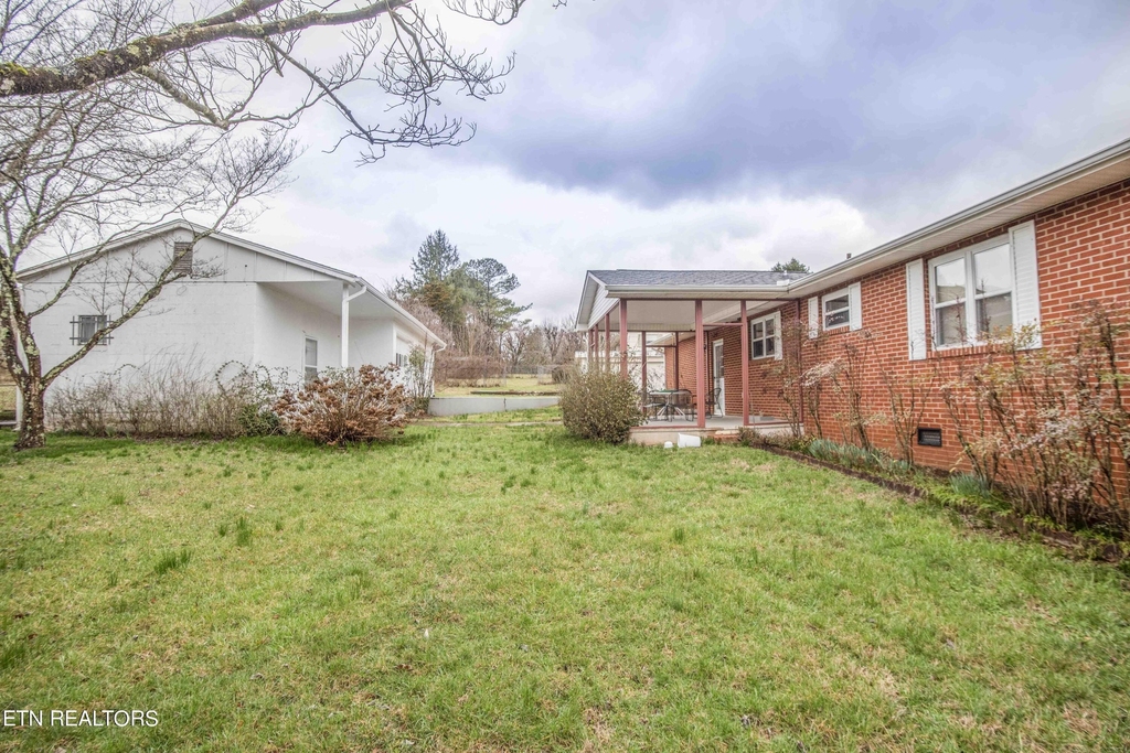 4004 Deerfield Rd - Photo 19