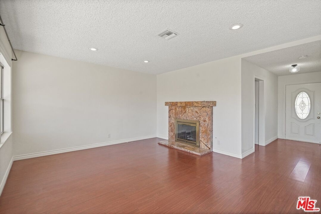 2025 Jolley Dr - Photo 15