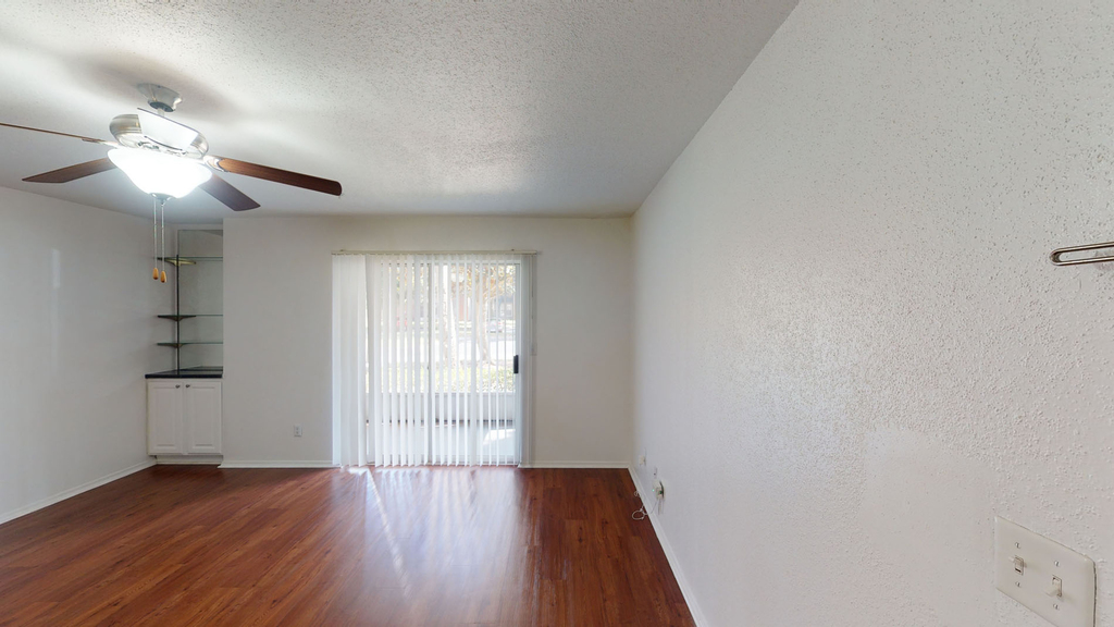 595 Lotus Landing Boulevard - Photo 1