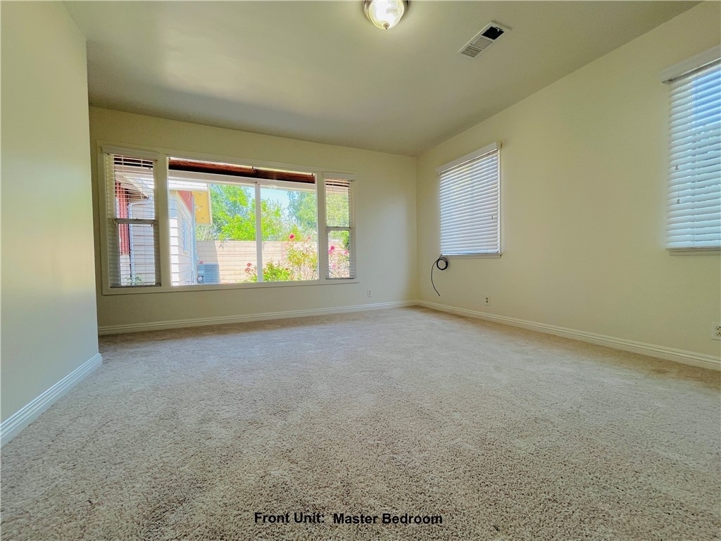 13949 Foster Avenue - Photo 5