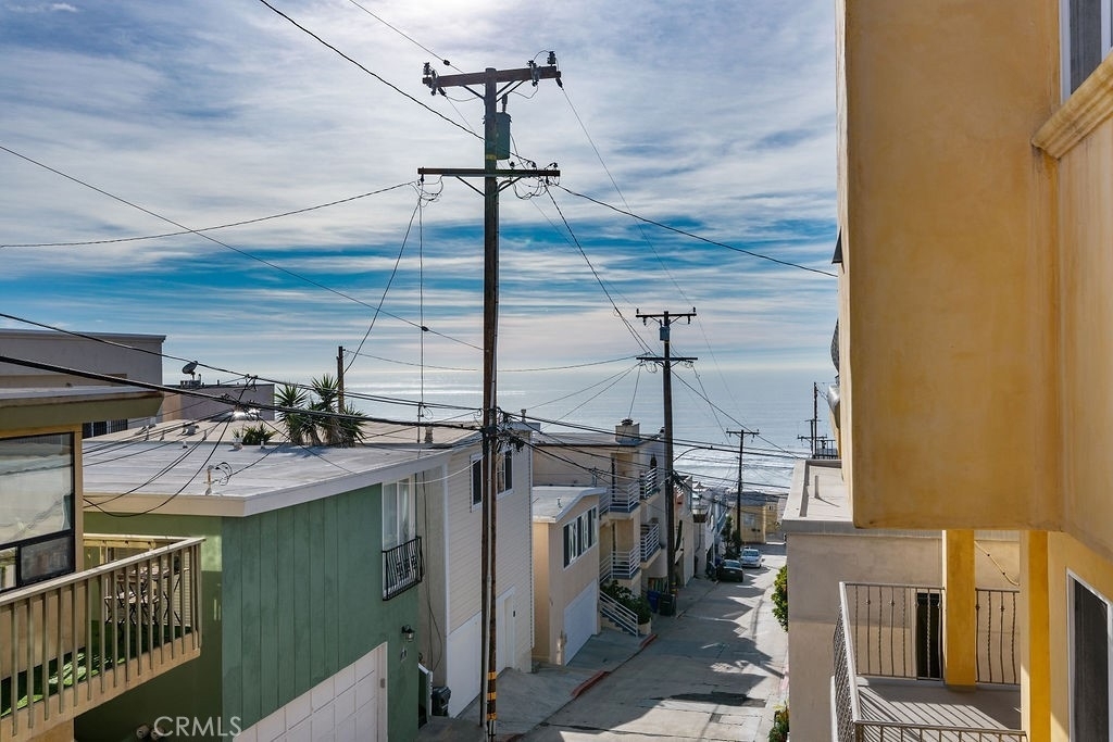 223 Seaview Street - Photo 22