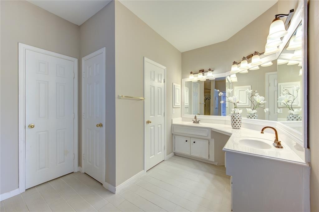 22407 Coral Chase Court - Photo 14