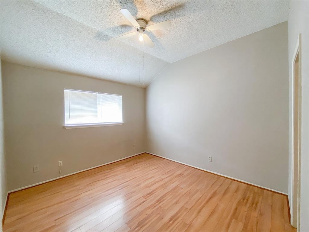 1312 Brenda Lane - Photo 17