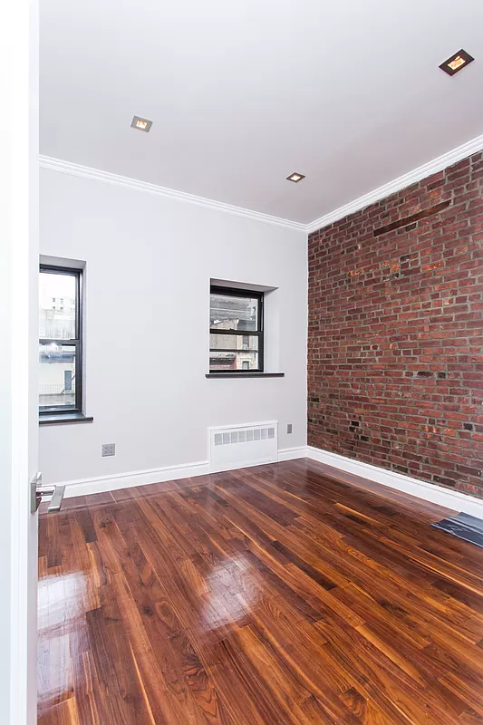 939 Second Avenue - Photo 3