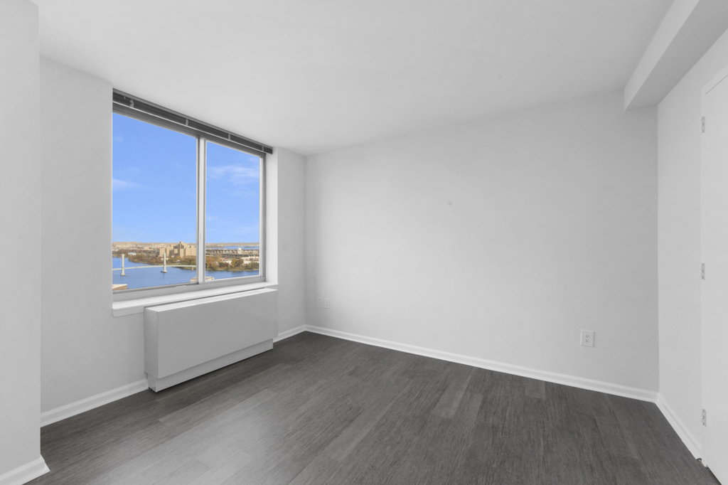 408 East 92nd Street - Photo 14