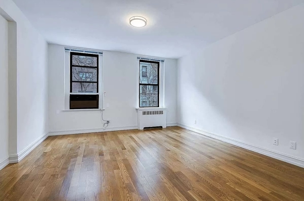 417 east 87th street - Photo 1