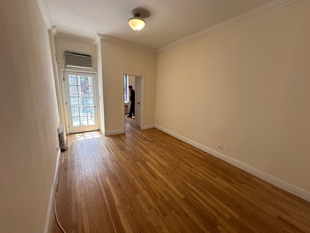 240 East 83rd Street - Photo 3