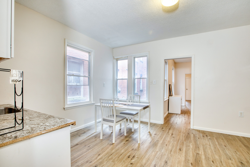 821 Park Street - Photo 7