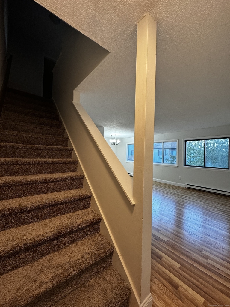 10 Pineview Drive - Photo 4