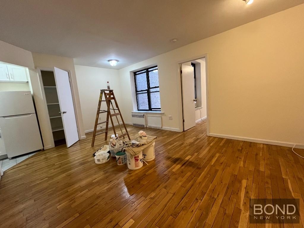 162 West 80th Street - Photo 1