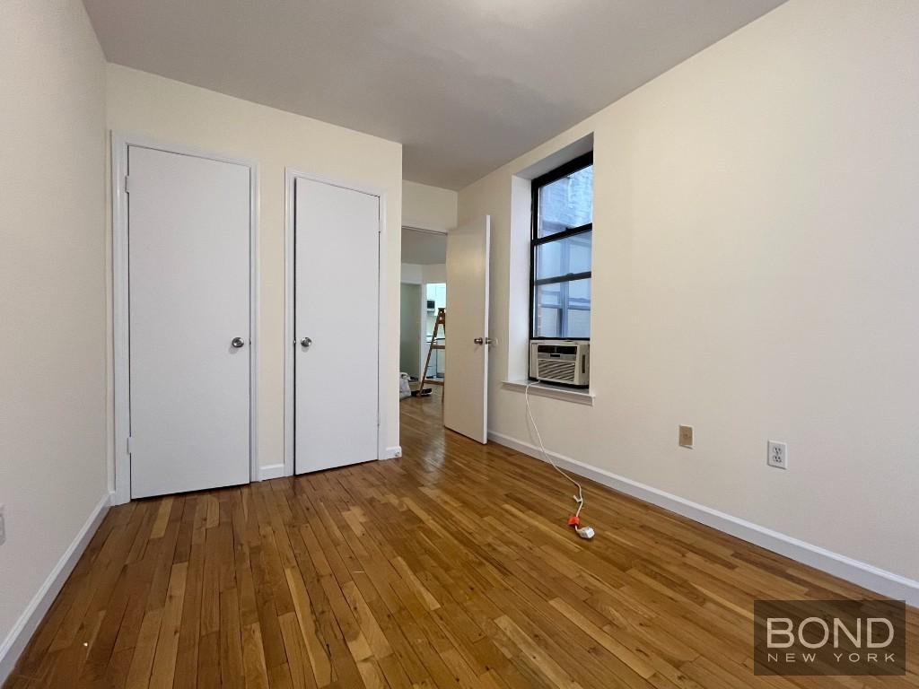 162 West 80th Street - Photo 7