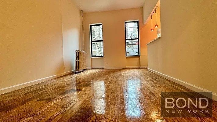 304 West 104th Street - Photo 12