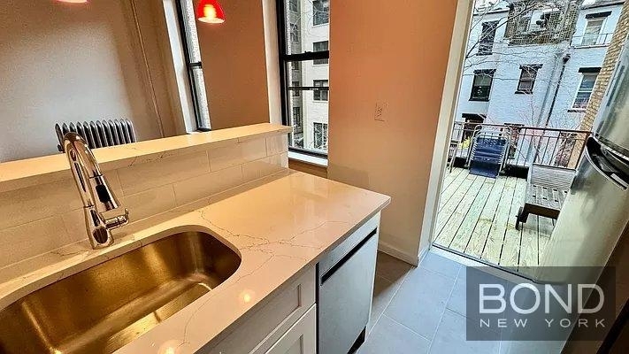 304 West 104th Street - Photo 7