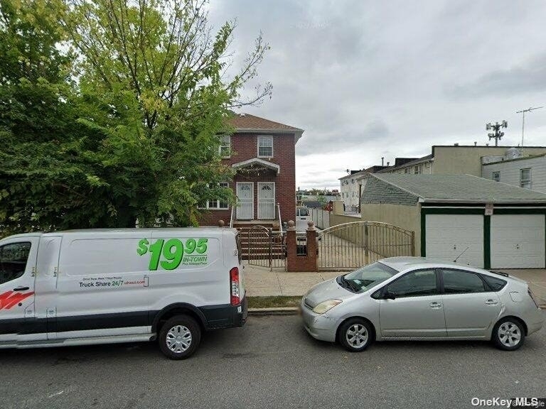 834 Euclid Ave - Photo 0