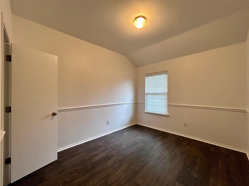 1013 Zeus Cir - Photo 19