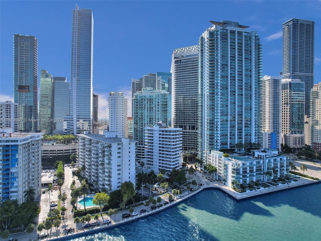 1408 Brickell Bay Dr - Photo 39