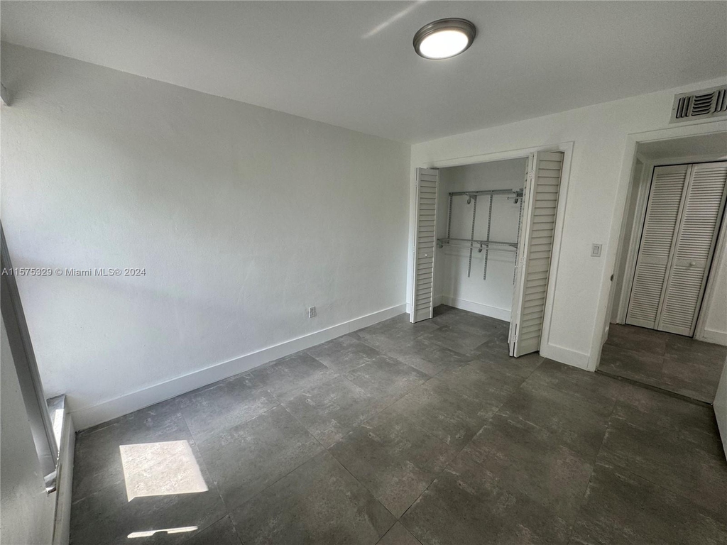 3011 Sw 1st Ave - Photo 17