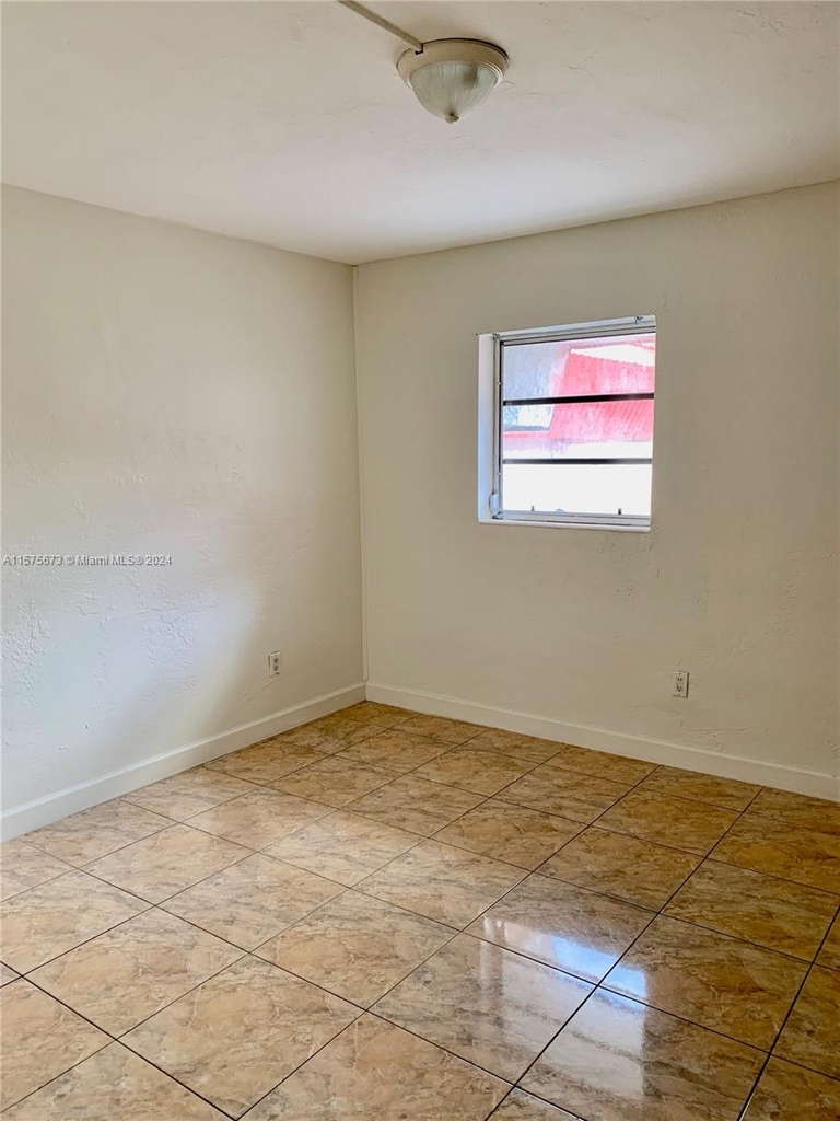 10901 Sw 88th - Photo 17