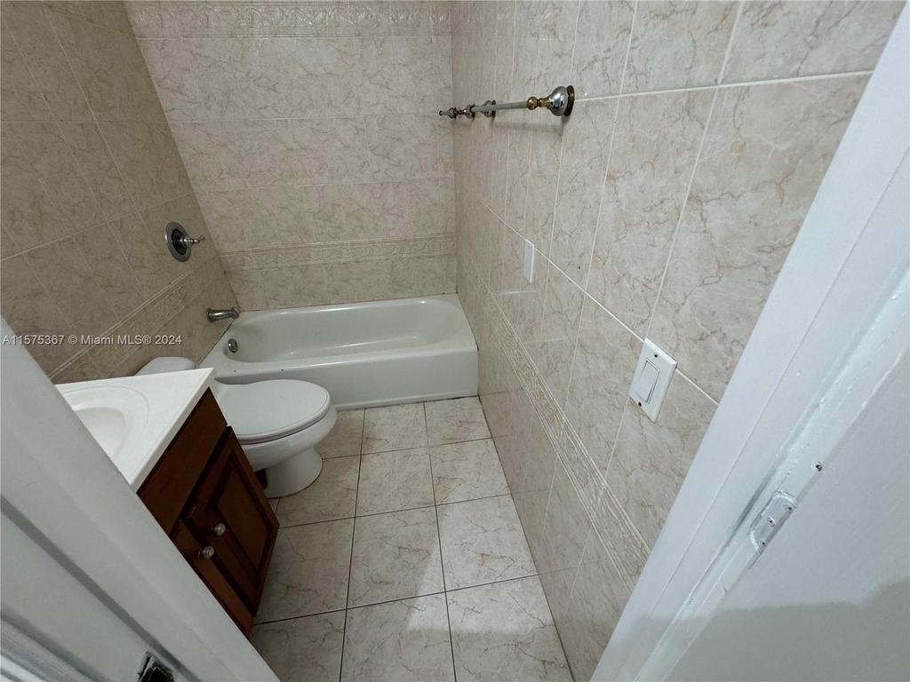 3011 Sw 1st Ave - Photo 45