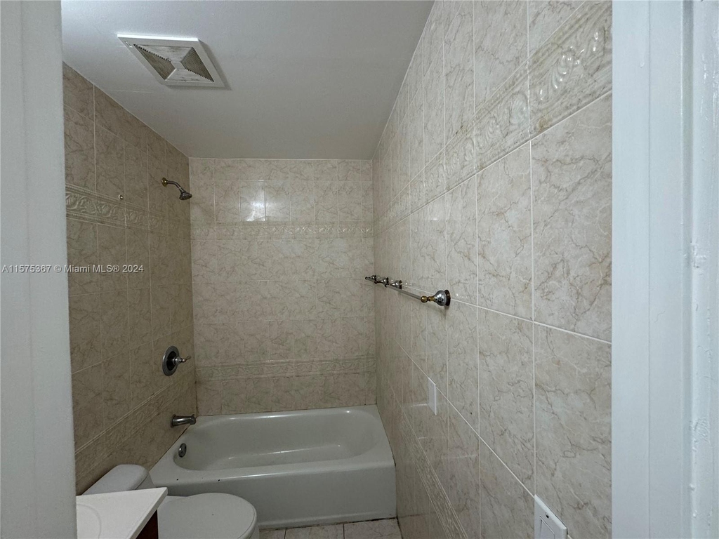 3011 Sw 1st Ave - Photo 44