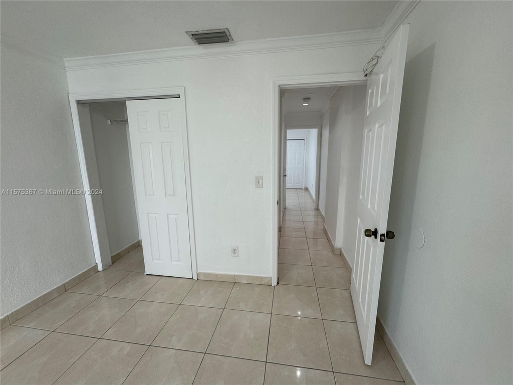 3011 Sw 1st Ave - Photo 31