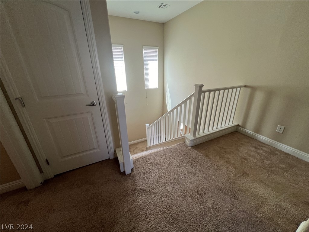 9669 Greensburg Avenue - Photo 14