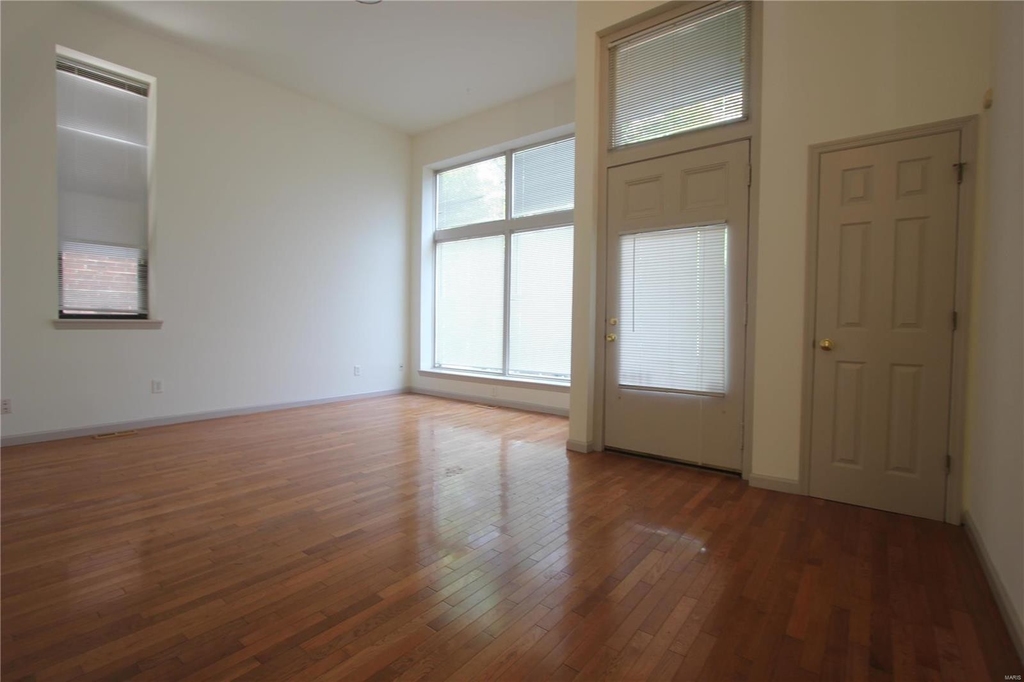 3904 Shenandoah Avenue - Photo 1