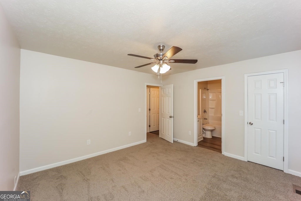 419 Blackwing Court - Photo 7