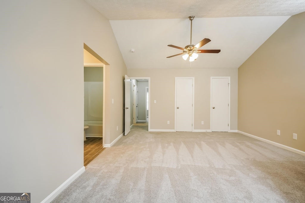 5450 Forest Downs Circle - Photo 8