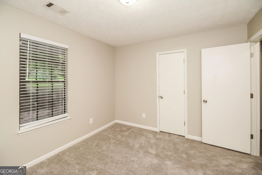 208 Peartree - Photo 9