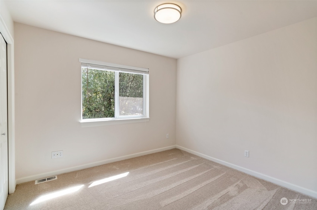 427 150th Pl Ne - Photo 15