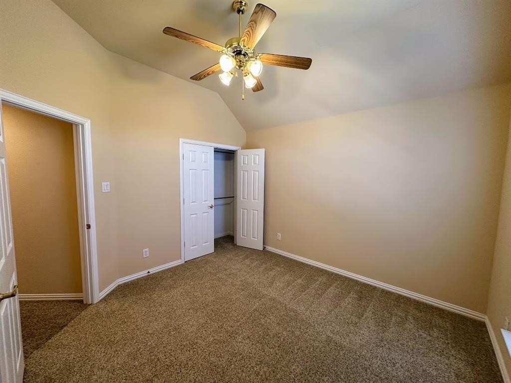 3396 Castlewood Boulevard - Photo 3