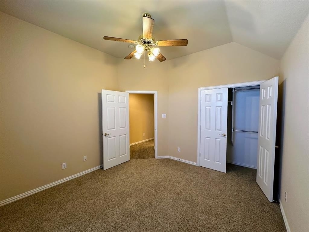 3396 Castlewood Boulevard - Photo 4