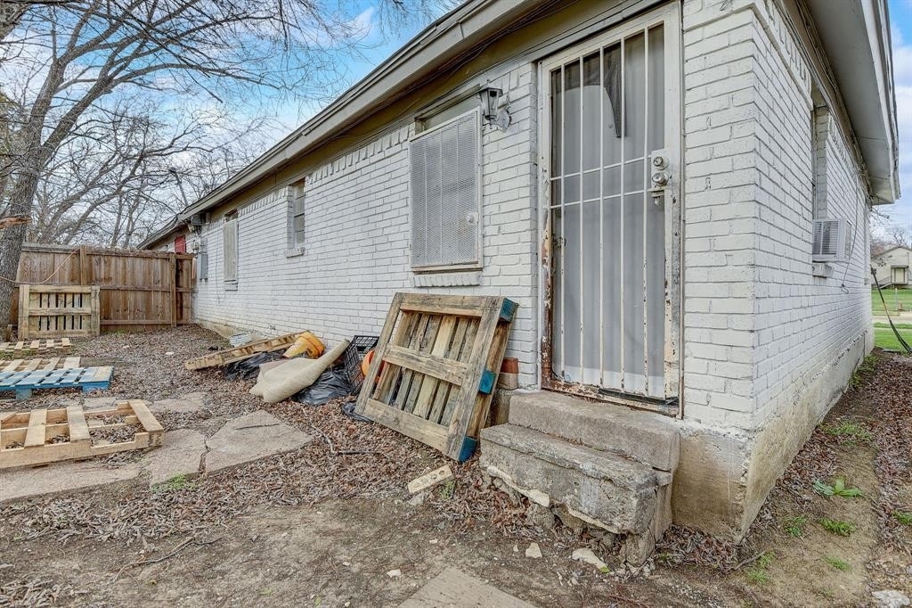 1050 E Pulaski Street - Photo 20