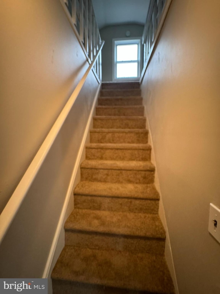 670 Tara Drive - Photo 9