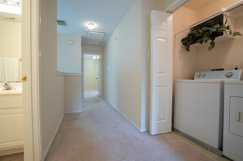 250 Sentry Maple Place - Photo 13