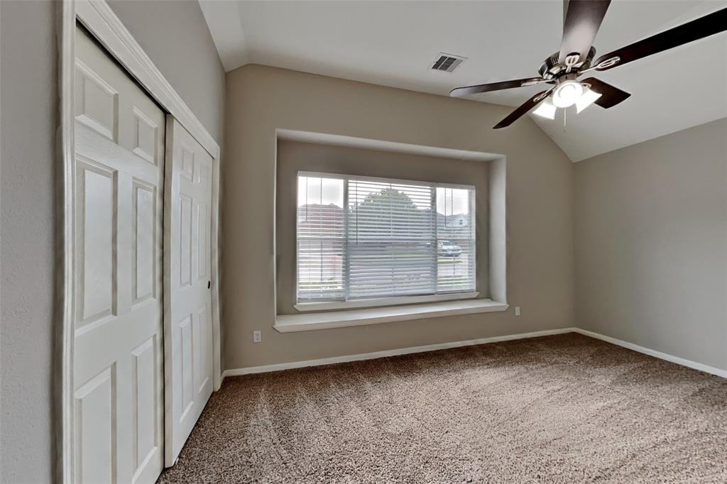 20502 Upper Green Street - Photo 14