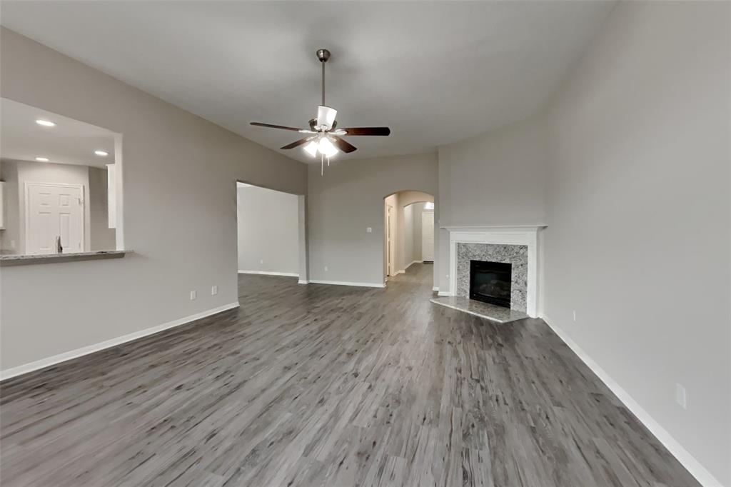 20502 Upper Green Street - Photo 2