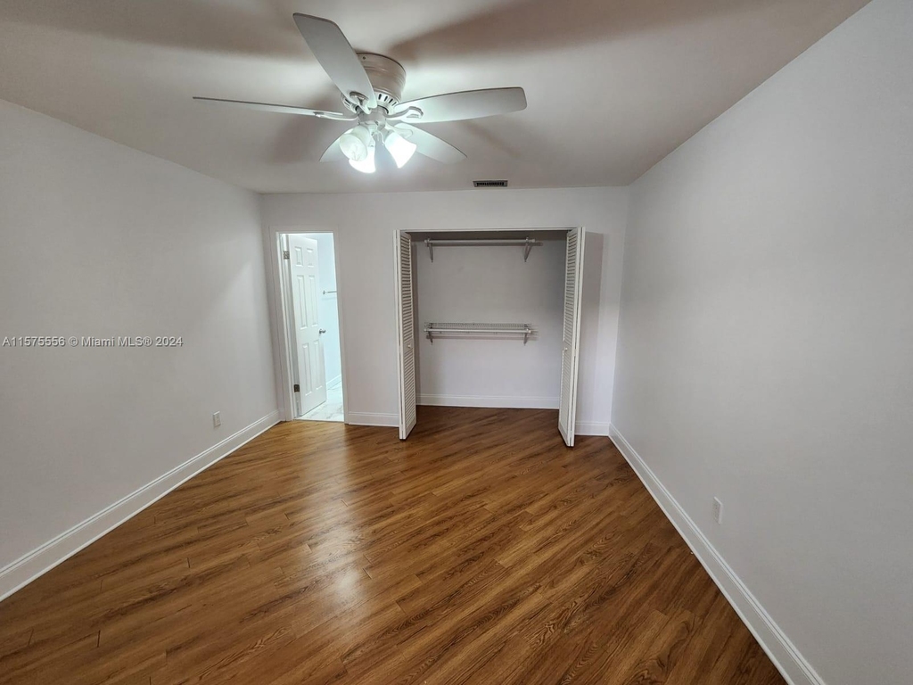 1701 Bayberry Dr - Photo 13