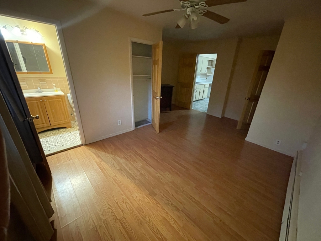 54 Leroy Avenue - Photo 9