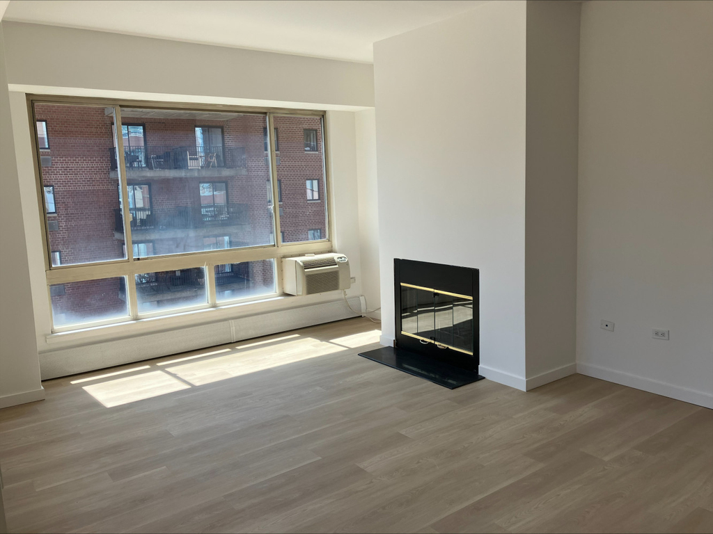 363 West 30th Street New York - Photo 3