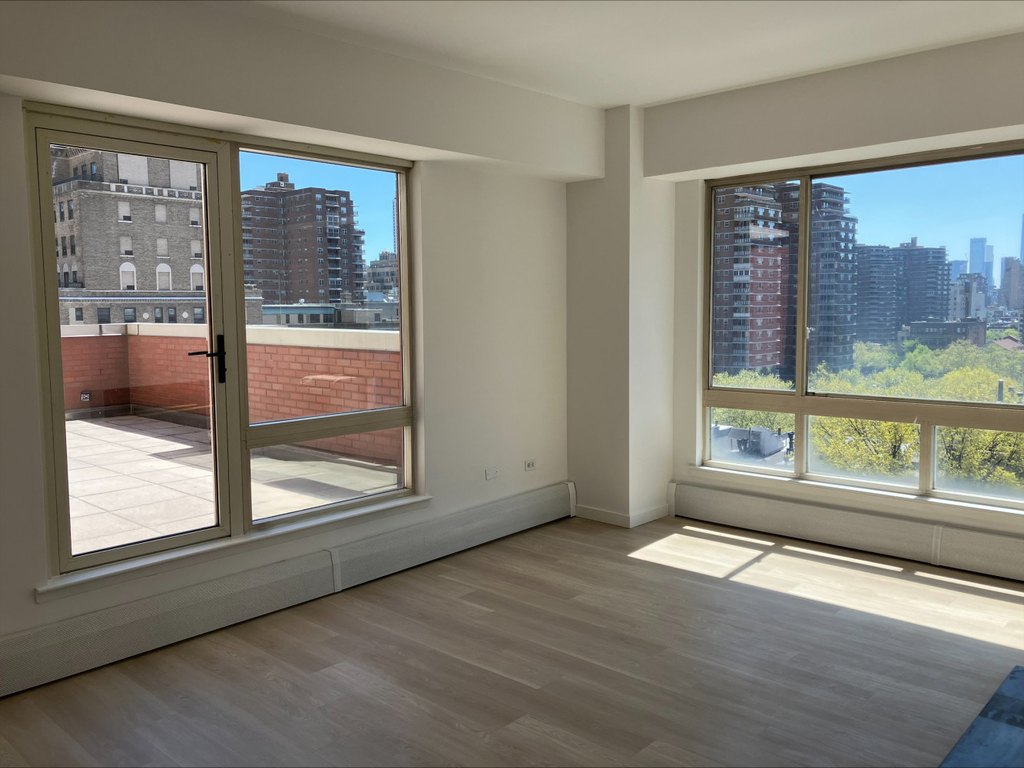 363 West 30th Street New York - Photo 1