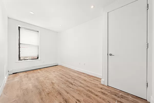 1452 Myrtle Avenue - Photo 3