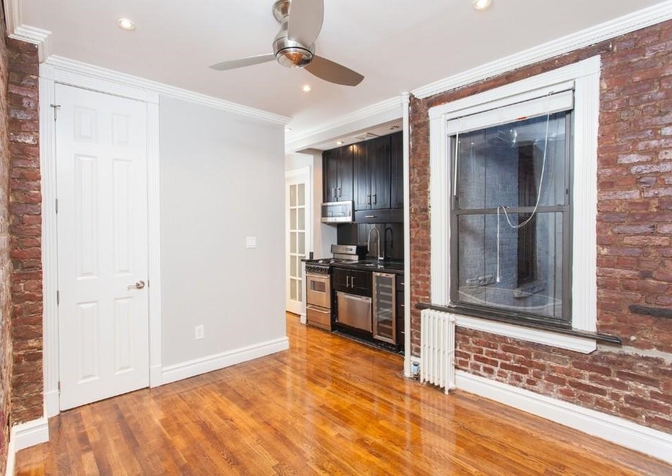 410 East 13th Street - Photo 0