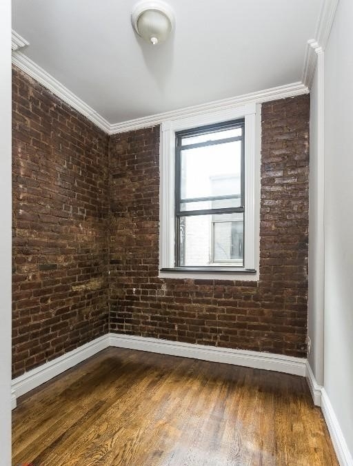 219 East 23rd Street - Photo 4